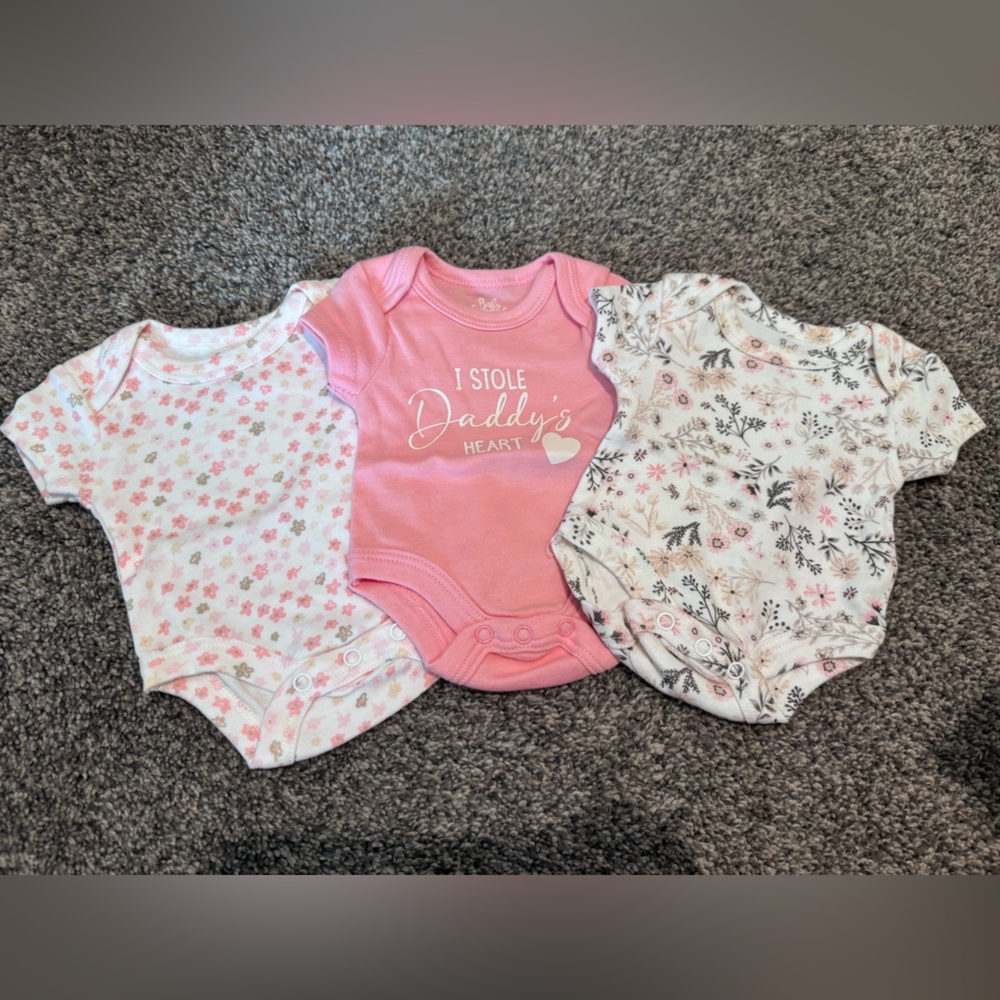 Set of 3 Baby Onesies in Pink and Floral Patterns